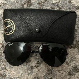 Ray-Ban Black Aviators Large Metal Sunglasses Polarized